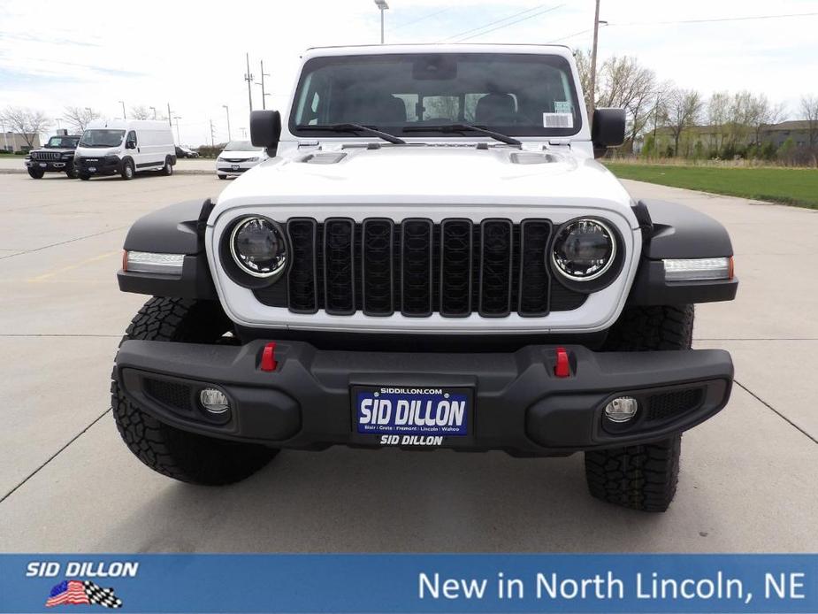new 2024 Jeep Gladiator car, priced at $54,580