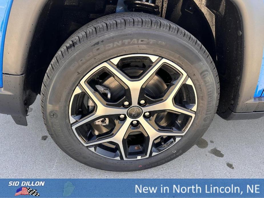 new 2025 Jeep Compass car, priced at $31,435