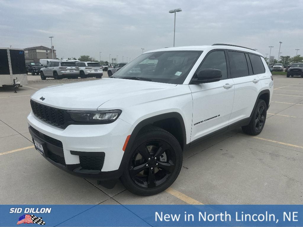 new 2025 Jeep Grand Cherokee L car, priced at $42,677