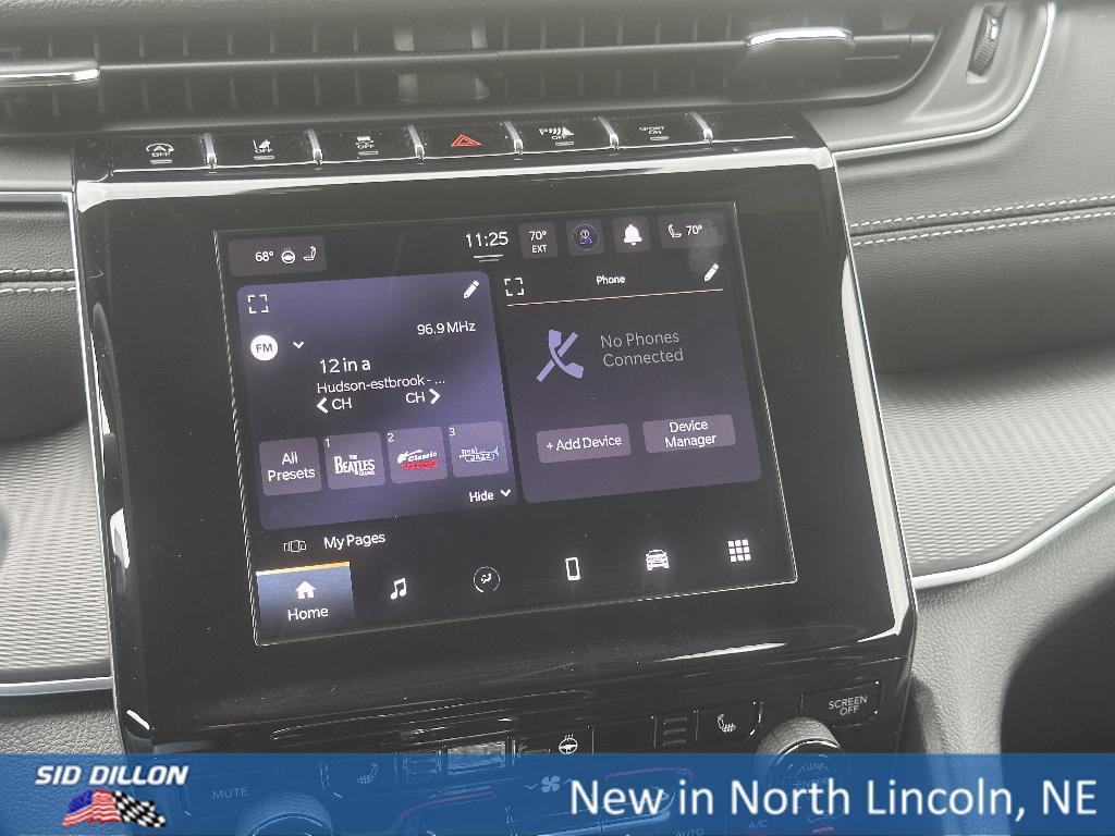 new 2025 Jeep Grand Cherokee L car, priced at $42,677