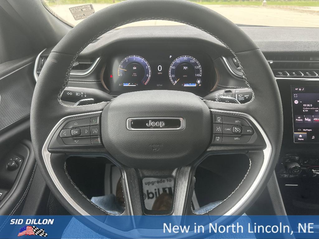 new 2025 Jeep Grand Cherokee L car, priced at $42,677