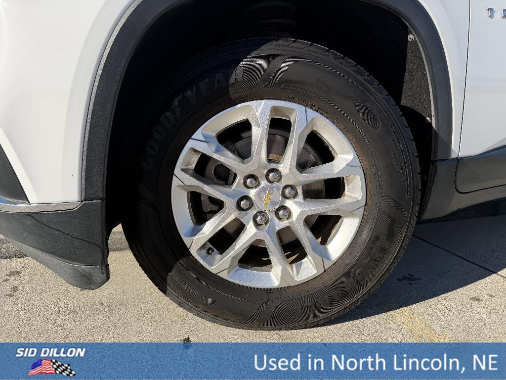 used 2019 Chevrolet Traverse car, priced at $19,592