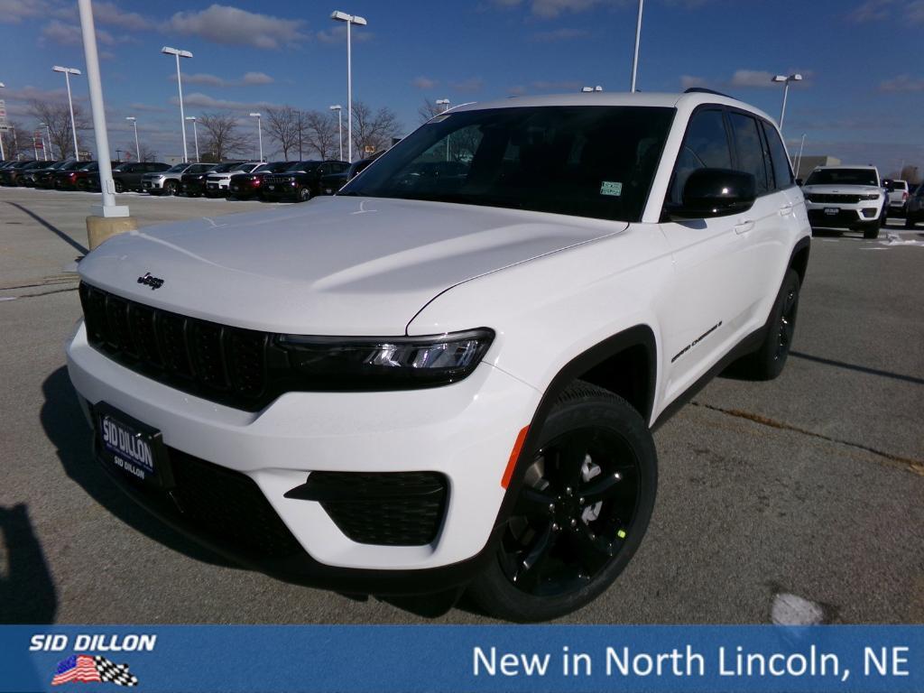 new 2025 Jeep Grand Cherokee car, priced at $42,080