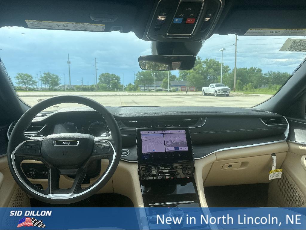 new 2025 Jeep Grand Cherokee L car, priced at $46,297