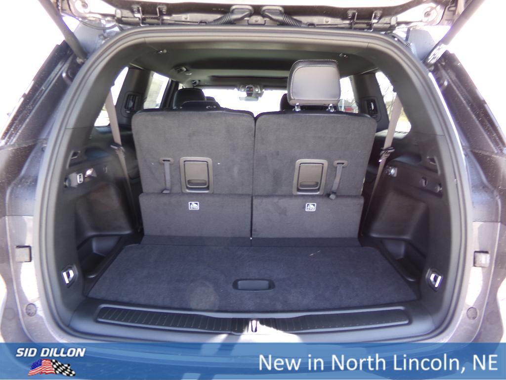 new 2025 Jeep Grand Cherokee L car, priced at $44,675