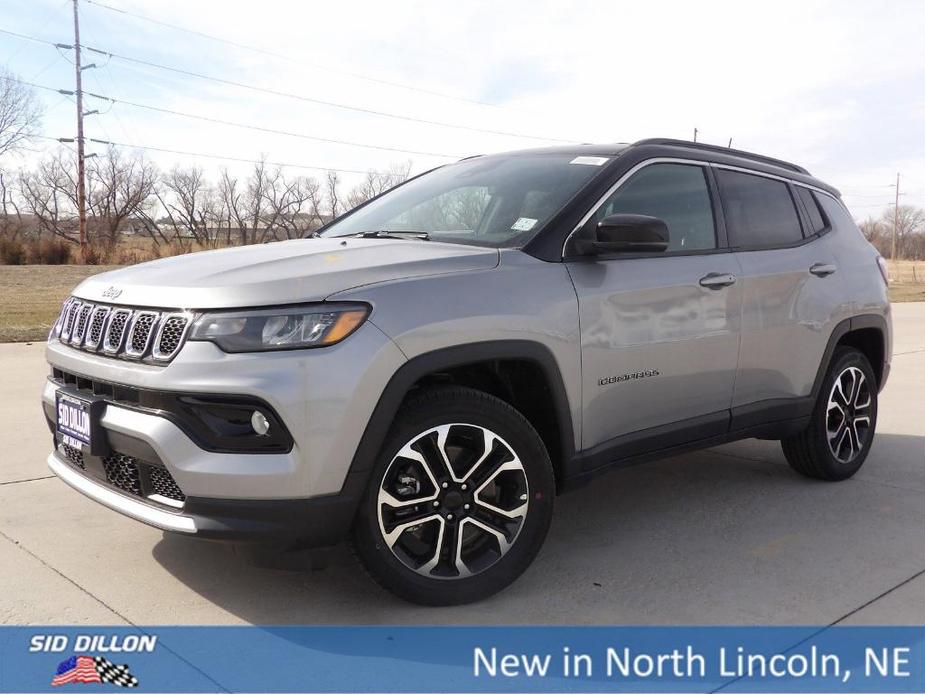 new 2024 Jeep Compass car, priced at $33,435