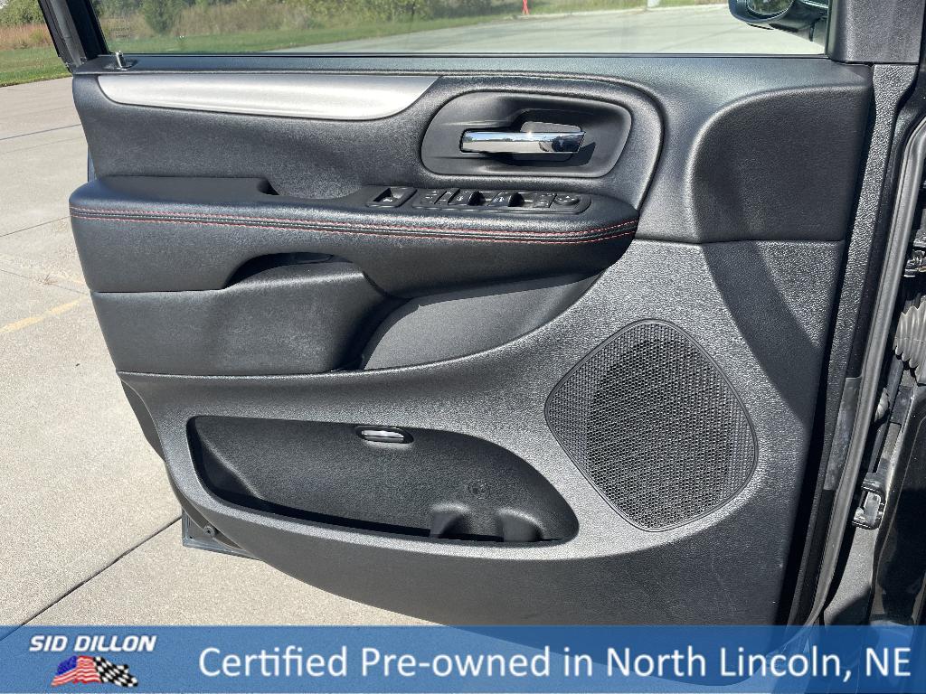 used 2019 Dodge Grand Caravan car, priced at $9,991