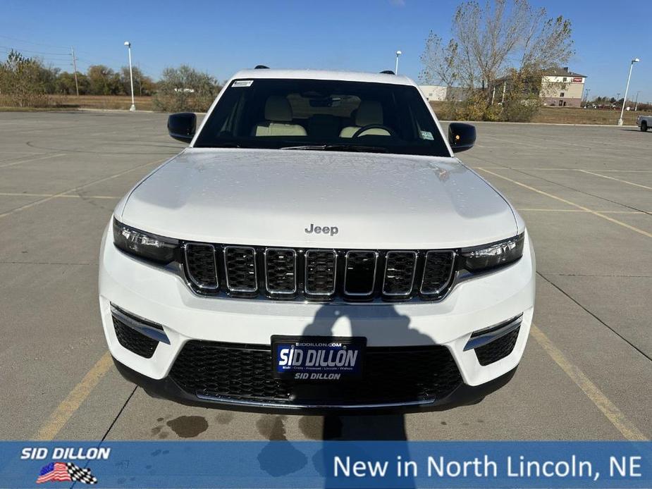 new 2025 Jeep Grand Cherokee car, priced at $45,825