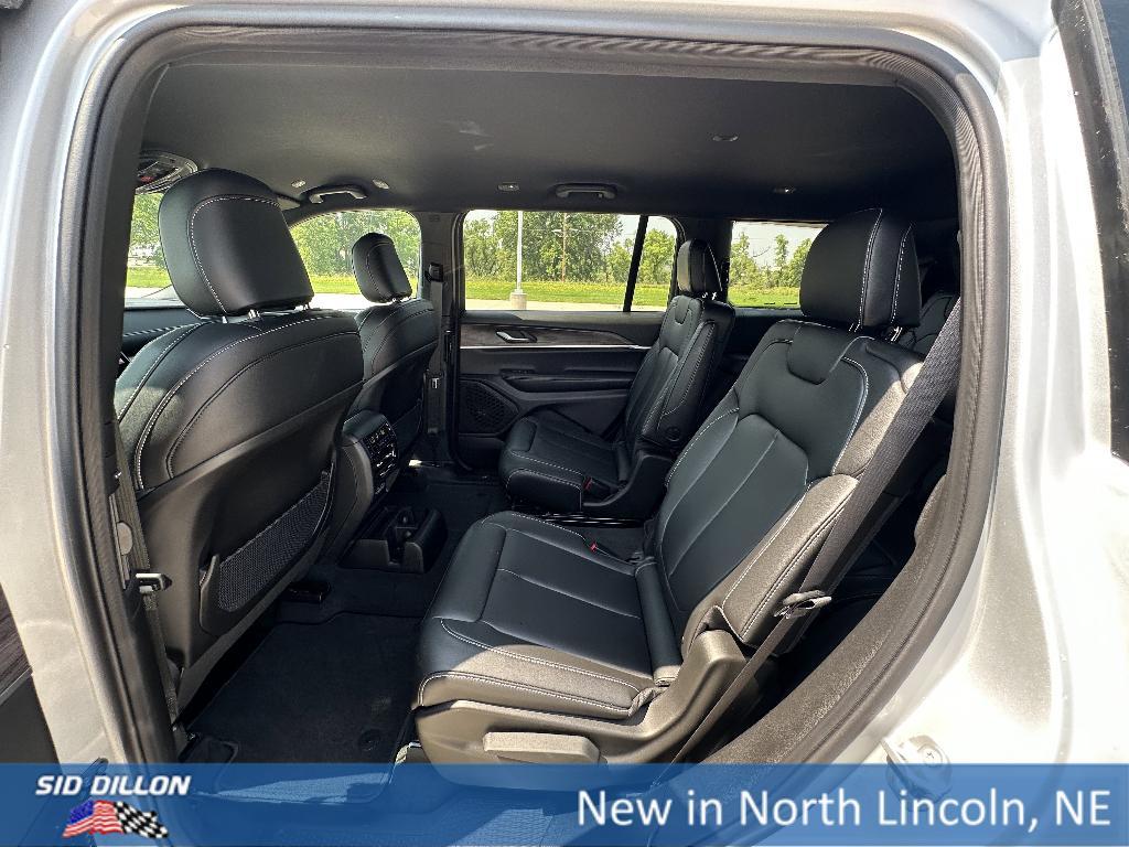 new 2025 Jeep Grand Cherokee L car, priced at $43,597