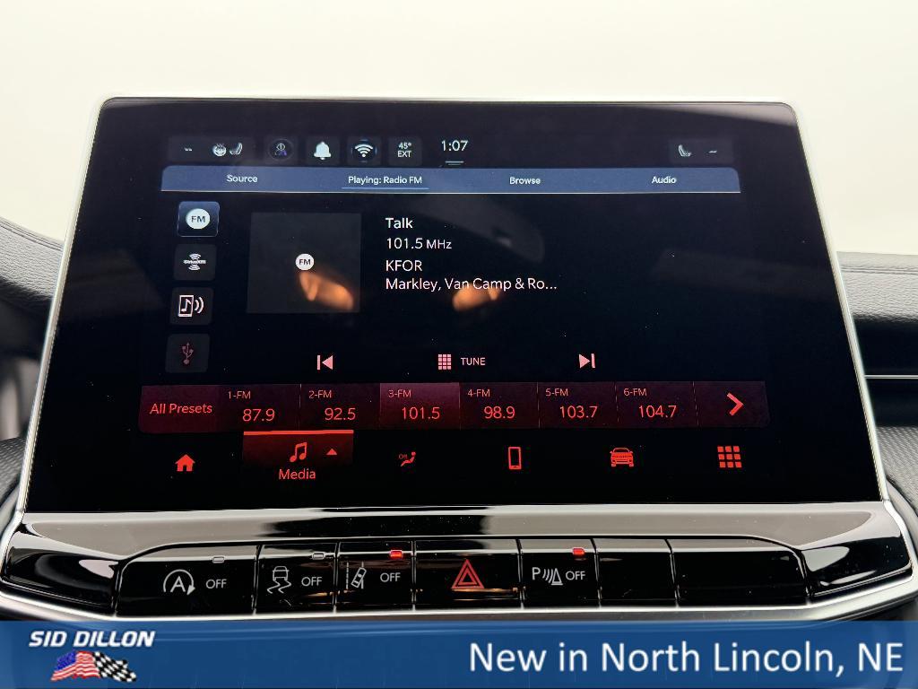 new 2026 Jeep Compass car, priced at $34,975