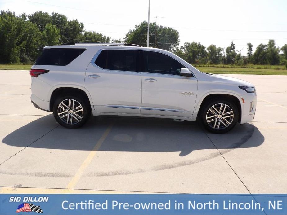 used 2022 Chevrolet Traverse car, priced at $35,491