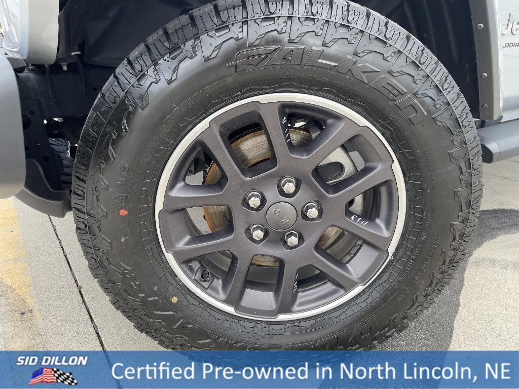 used 2023 Jeep Gladiator car, priced at $32,592