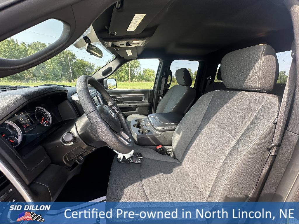 used 2022 Ram 1500 Classic car, priced at $33,999