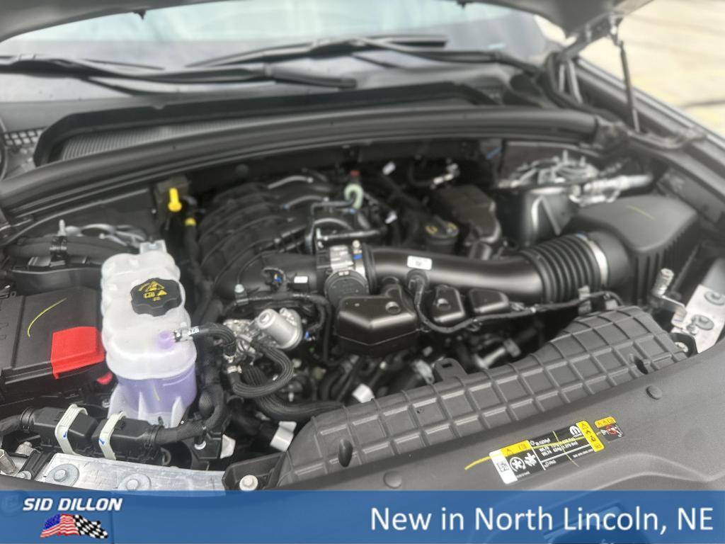 new 2025 Jeep Grand Cherokee car, priced at $38,345