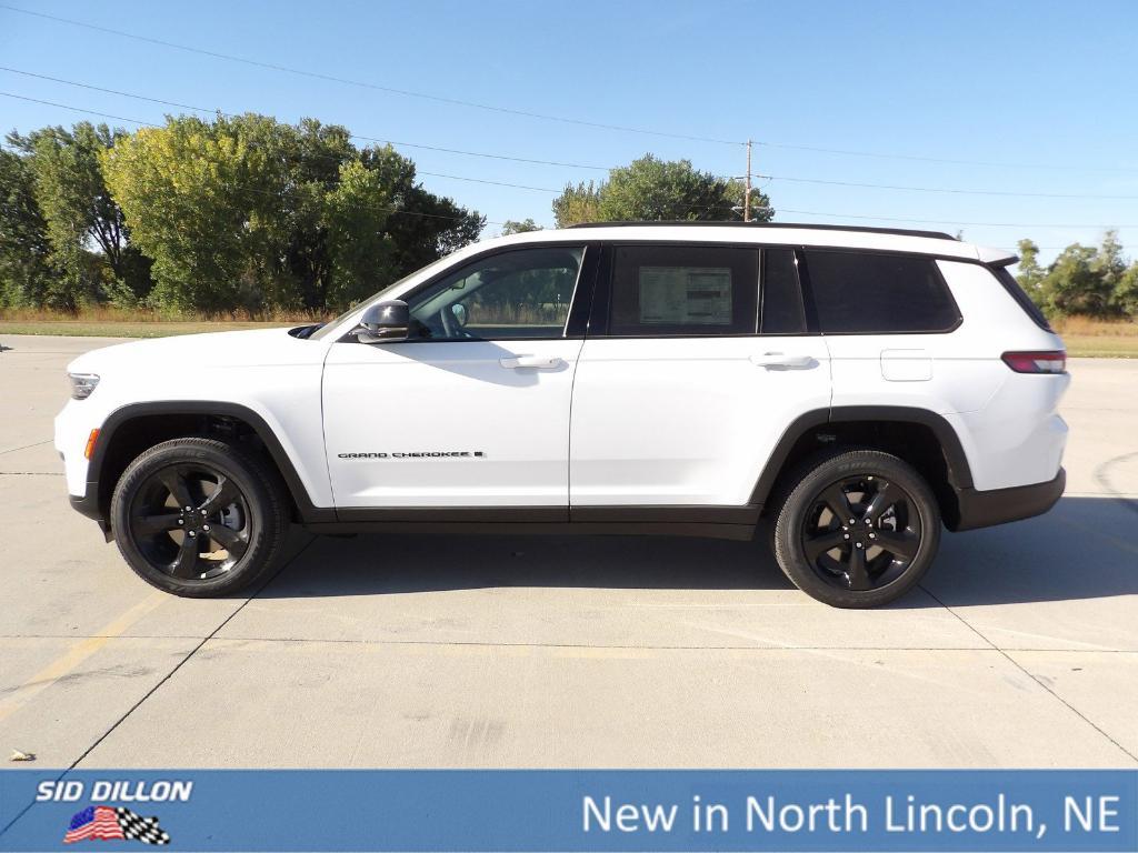 new 2025 Jeep Grand Cherokee L car, priced at $44,080