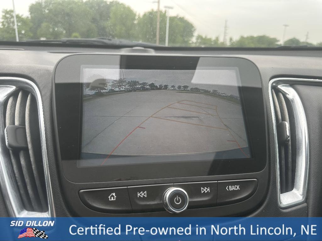 used 2018 Chevrolet Malibu car, priced at $14,491