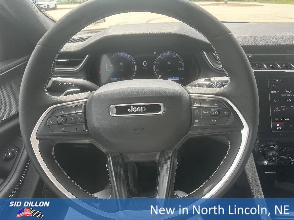 new 2025 Jeep Grand Cherokee L car, priced at $44,217