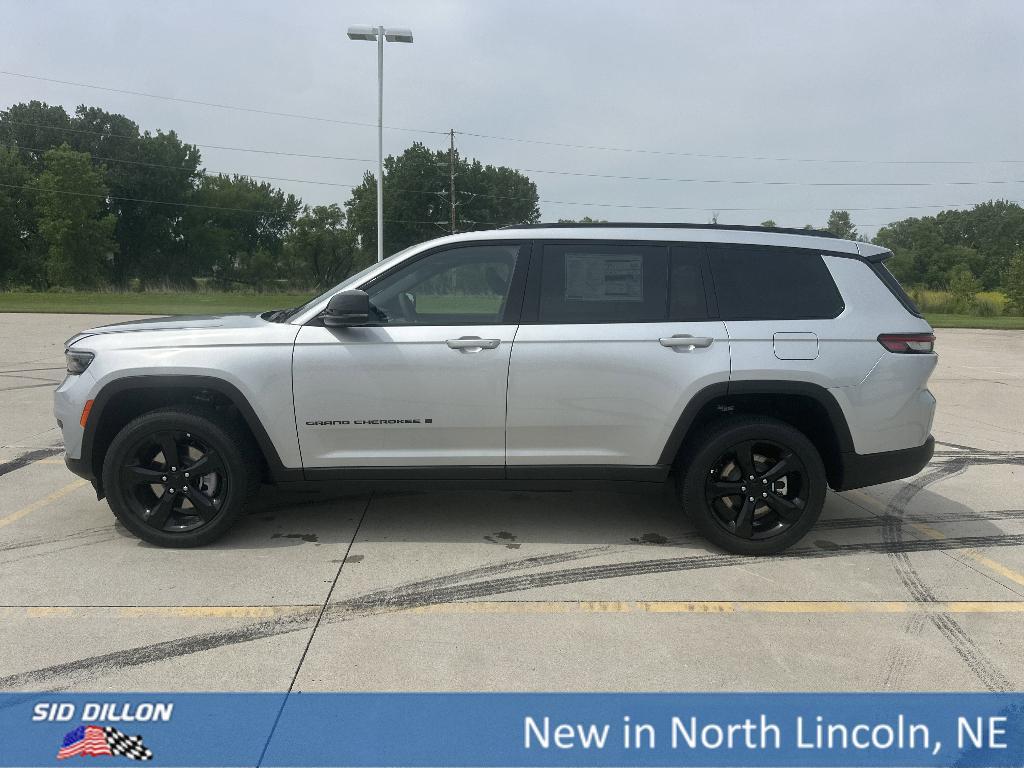 new 2025 Jeep Grand Cherokee L car, priced at $44,217