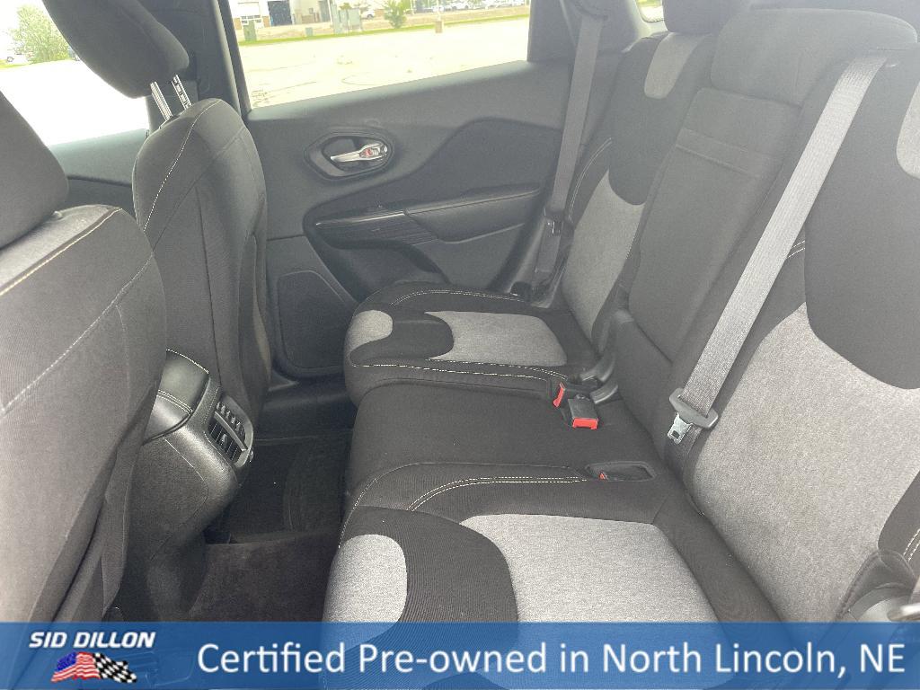 used 2017 Jeep Cherokee car, priced at $13,892