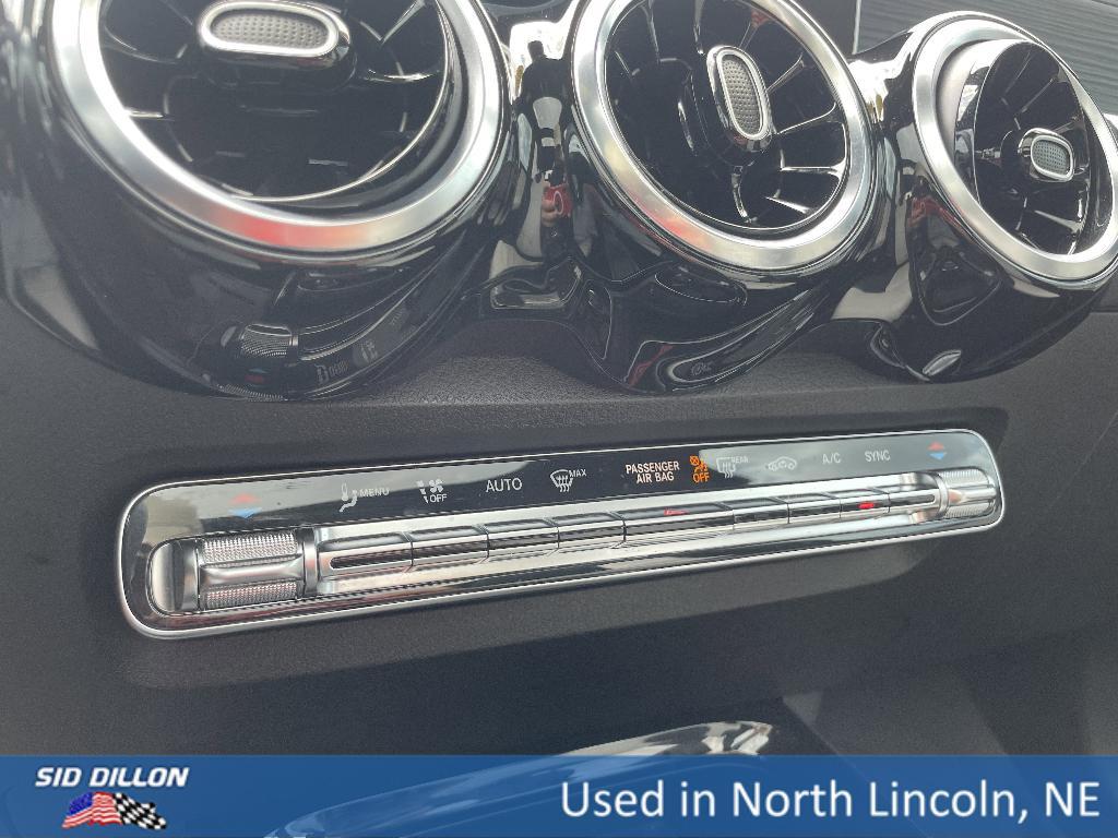 used 2020 Mercedes-Benz GLB 250 car, priced at $27,991