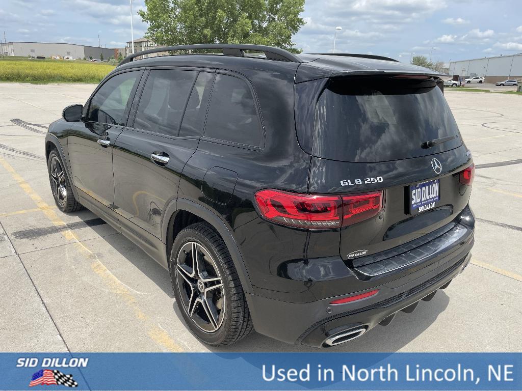 used 2020 Mercedes-Benz GLB 250 car, priced at $27,991