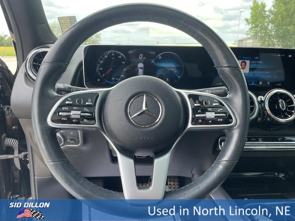 used 2020 Mercedes-Benz GLB 250 car, priced at $27,991