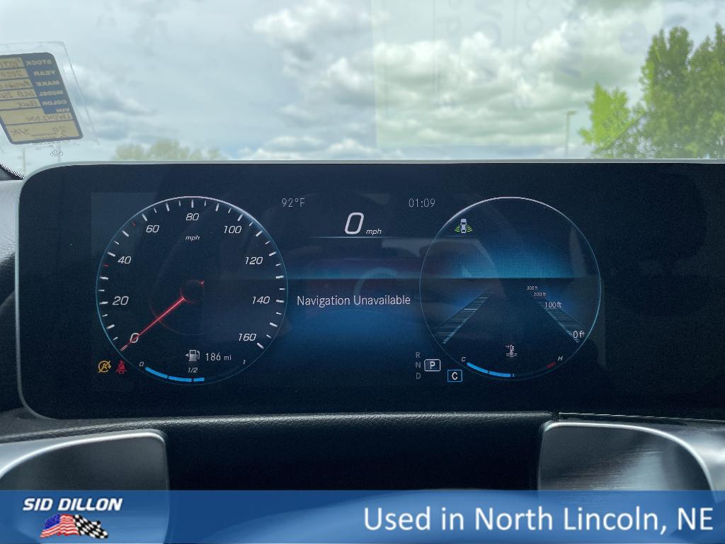 used 2020 Mercedes-Benz GLB 250 car, priced at $27,991