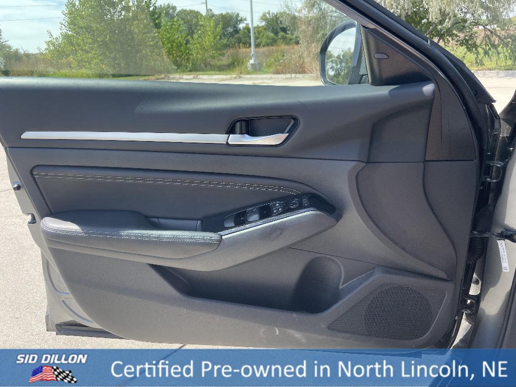 used 2023 Nissan Altima car, priced at $23,991