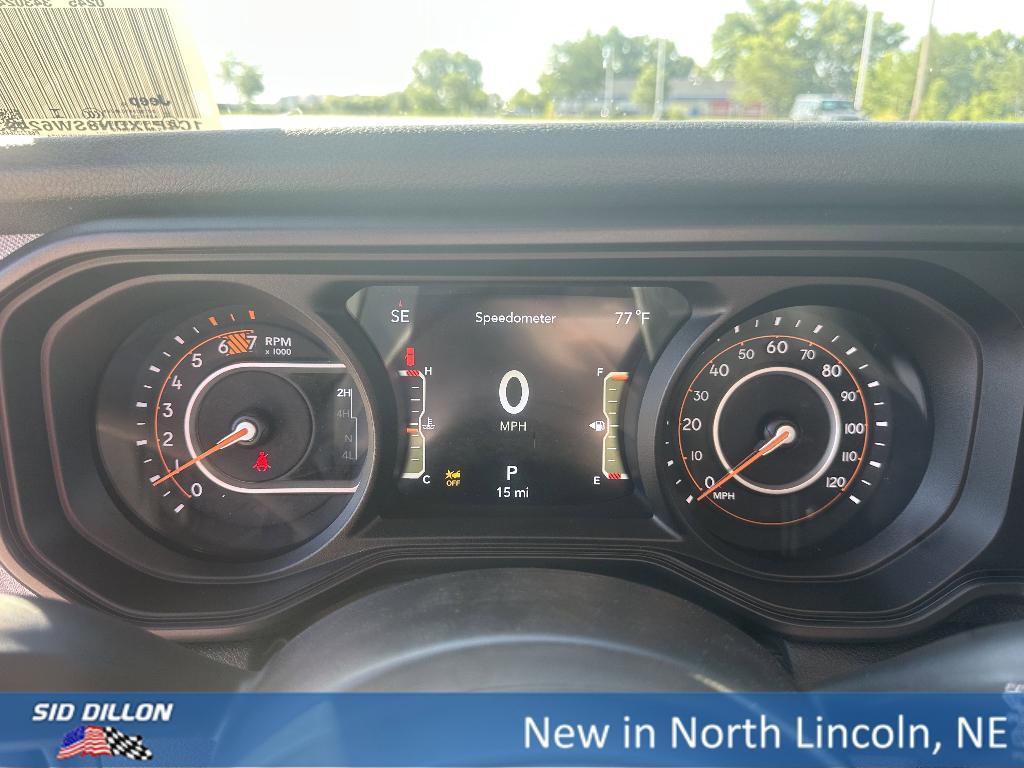 new 2025 Jeep Wrangler car, priced at $45,304