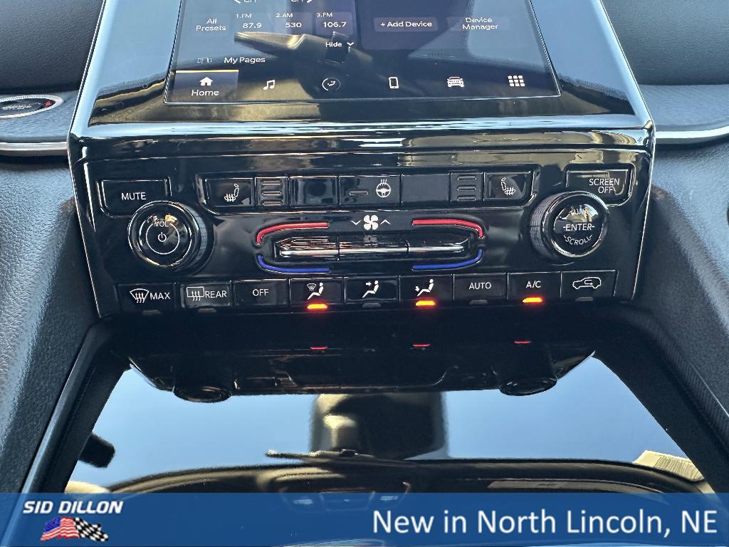 new 2025 Jeep Grand Cherokee car, priced at $41,625