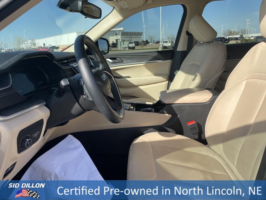used 2022 Jeep Grand Cherokee L car, priced at $33,992