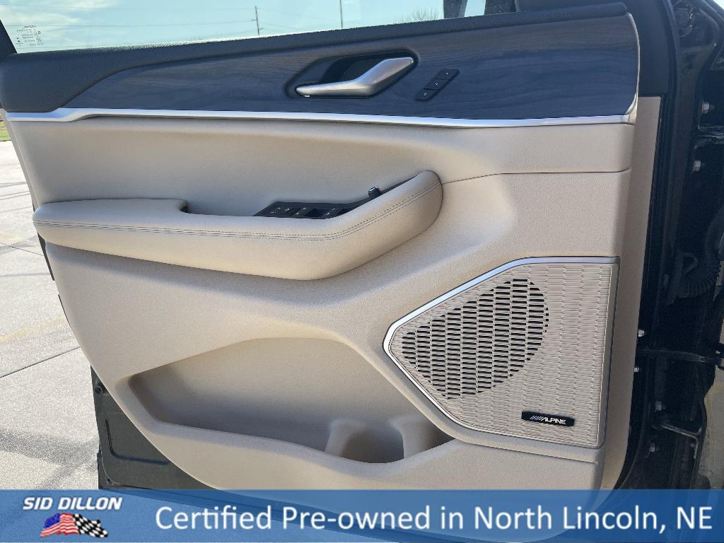 used 2022 Jeep Grand Cherokee L car, priced at $33,992