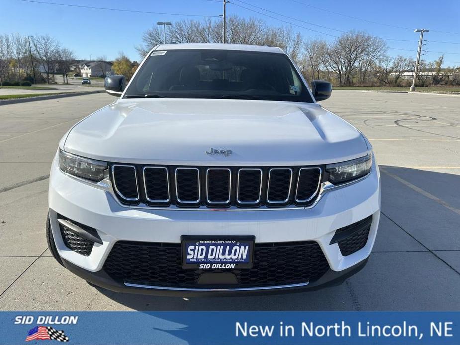 new 2025 Jeep Grand Cherokee car, priced at $39,125