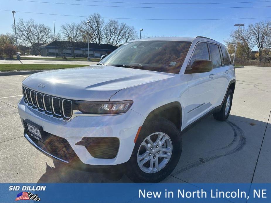 new 2025 Jeep Grand Cherokee car, priced at $39,125