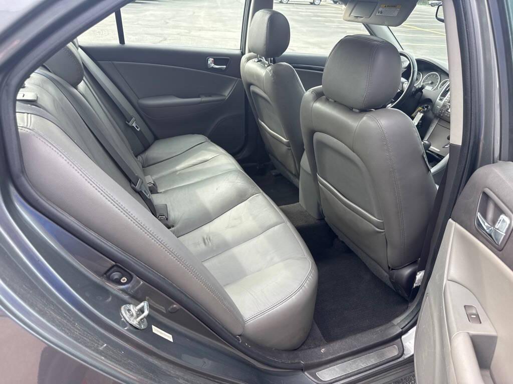 used 2009 Hyundai Sonata car, priced at $5,988