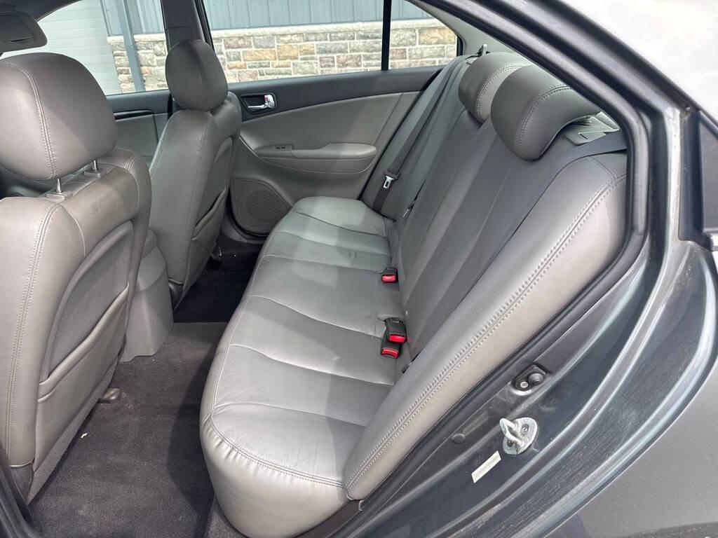used 2009 Hyundai Sonata car, priced at $5,988