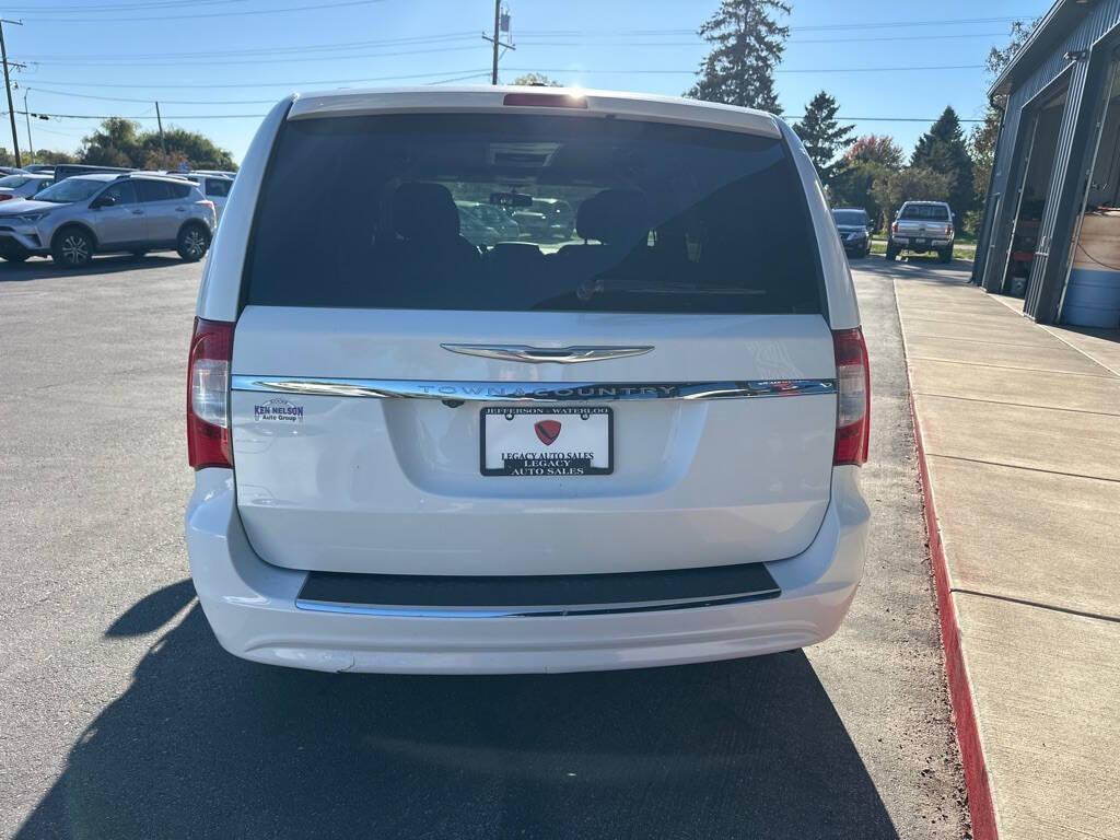 used 2014 Chrysler Town & Country car, priced at $7,888