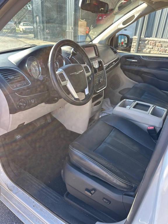 used 2014 Chrysler Town & Country car, priced at $7,888