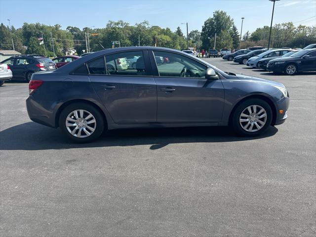 used 2013 Chevrolet Cruze car, priced at $7,355