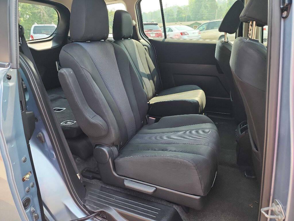used 2013 Mazda Mazda5 car, priced at $6,299