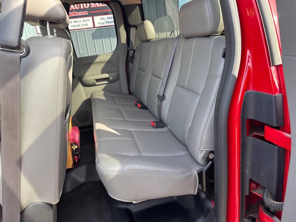 used 2013 GMC Sierra 2500 car, priced at $11,388