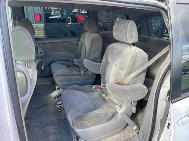 used 2006 Toyota Sienna car, priced at $6,988