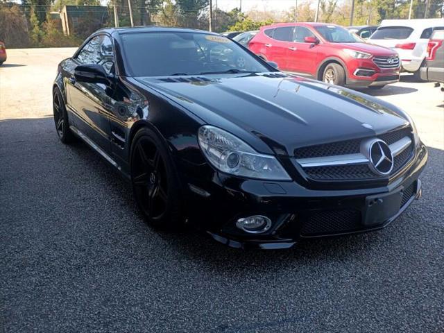 used 2009 Mercedes-Benz SL-Class car, priced at $13,999