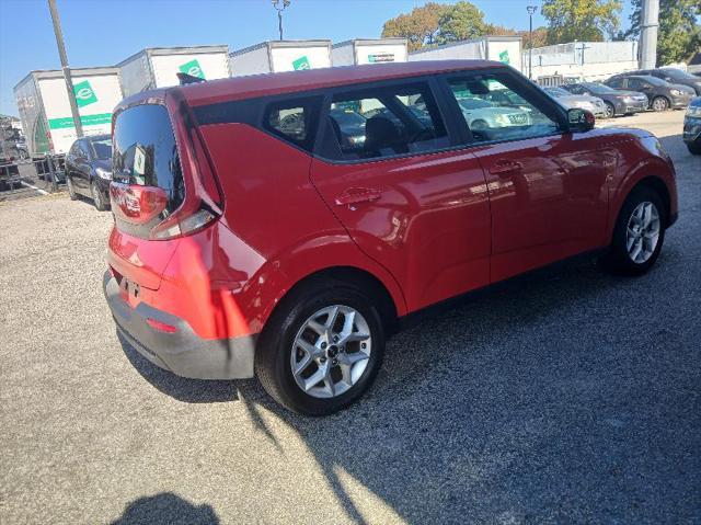 used 2022 Kia Soul car, priced at $19,699