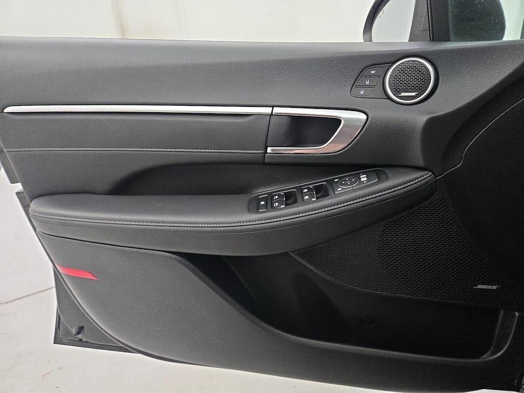 used 2022 Hyundai Sonata Hybrid car, priced at $27,998
