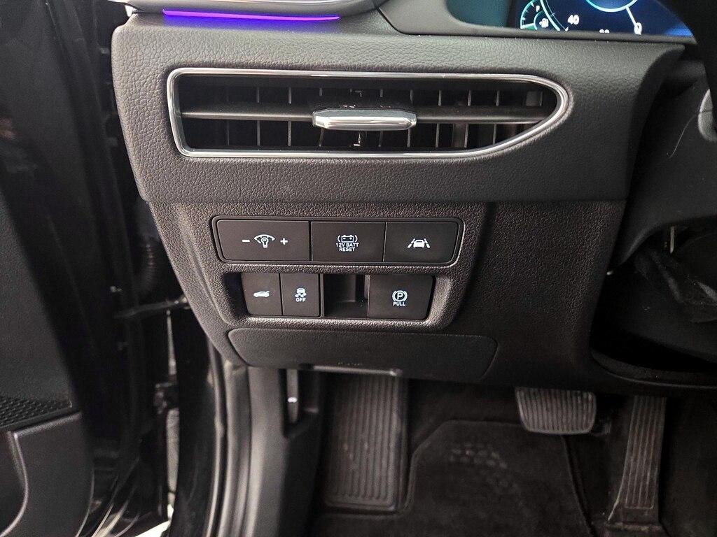 used 2022 Hyundai Sonata Hybrid car, priced at $27,998