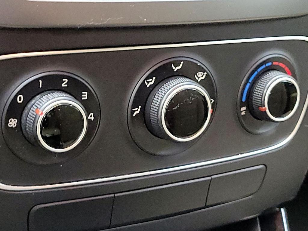 used 2014 Kia Sorento car, priced at $13,998