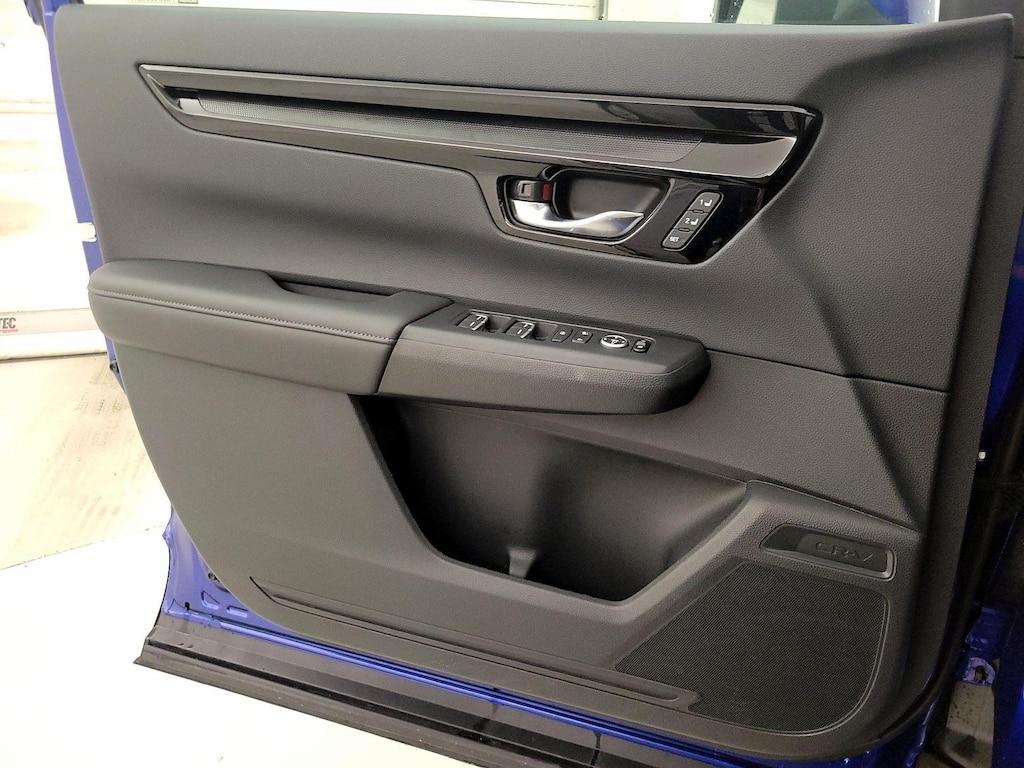 used 2025 Honda CR-V car, priced at $36,998