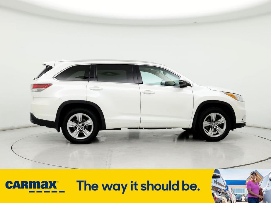 used 2016 Toyota Highlander car, priced at $25,998