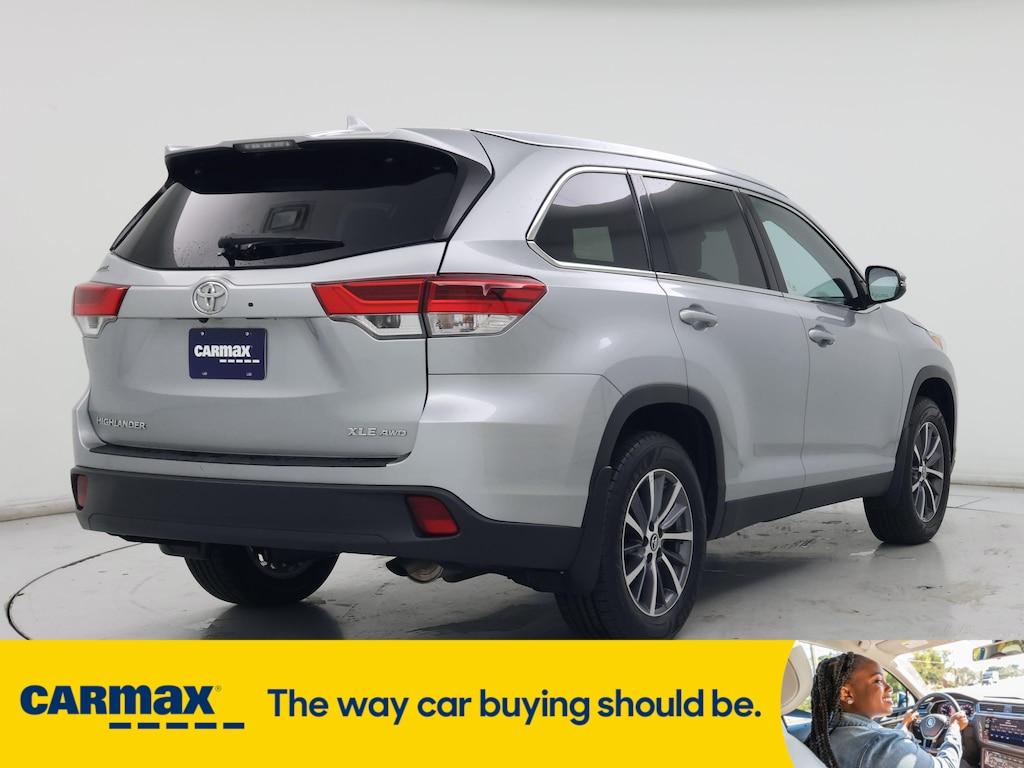 used 2019 Toyota Highlander car, priced at $32,998